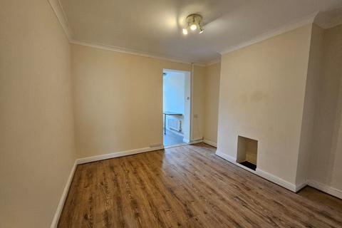 2 bedroom terraced house to rent, 25, Cranbrook Road, Doncaster