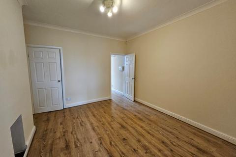 2 bedroom terraced house to rent, 25, Cranbrook Road, Doncaster