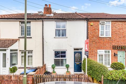 3 bedroom terraced house to rent, Armstrong Road, Egham TW20