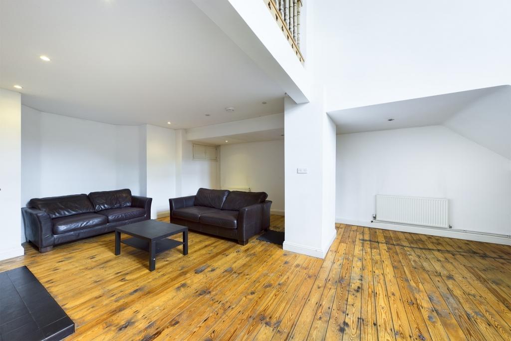 Communal Lounge