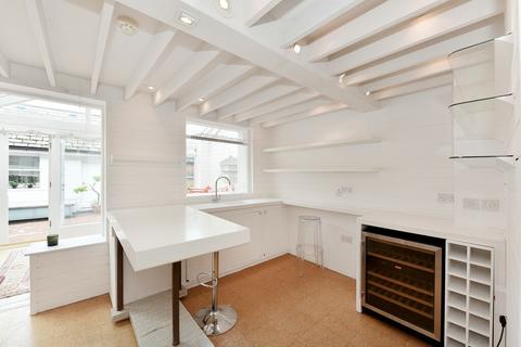 3 bedroom property to rent, Coral Row, Battersea, SW11