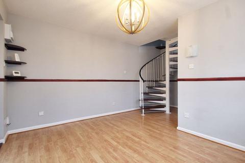 1 bedroom end of terrace house to rent, Reddings Park, Cheltenham GL51