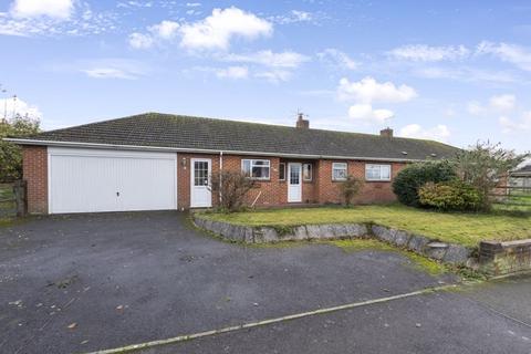 2 bedroom semi-detached bungalow for sale, Grosvenor Road, Shaftesbury SP7