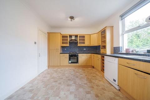 2 bedroom apartment to rent, Oval Road, Croydon CR0