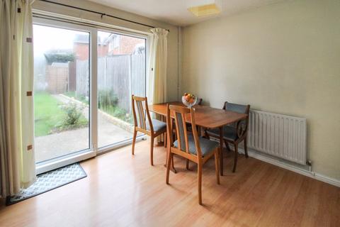 3 bedroom terraced house for sale, Beech Avenue, Biggleswade SG18