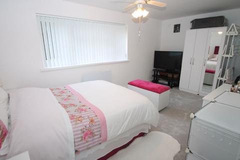 2 bedroom apartment for sale, Clent Way, Birmingham B32