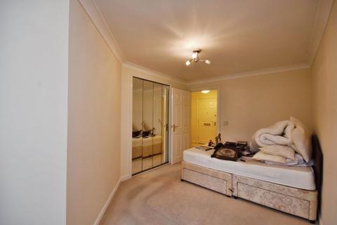 1 bedroom retirement property for sale, 40 Cardiff Road, Cardiff CF5