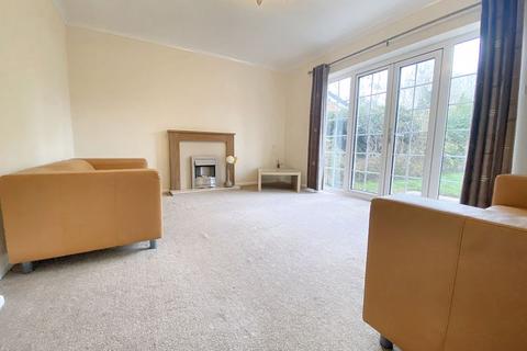 4 bedroom detached house for sale, Solitaire Avenue, Worcester WR2