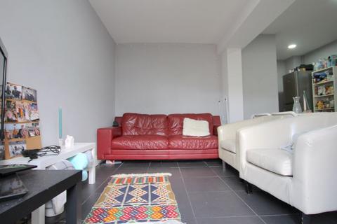 7 bedroom terraced house to rent, Australia Road, Cardiff CF14