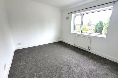 3 bedroom terraced house to rent, Tyndale Crescent, Birmingham B43