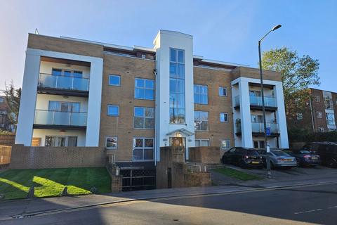 2 bedroom flat for sale, Surrey Road, Bournemouth BH4