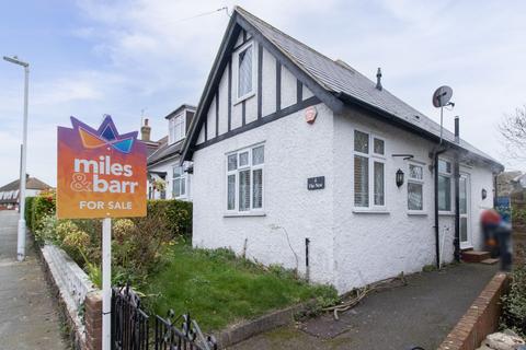 Linden Avenue, Broadstairs, CT10
