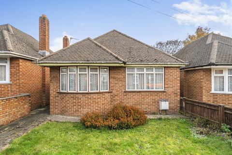 2 bedroom bungalow for sale, Tremona Road, Southampton SO16