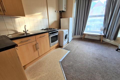 1 bedroom flat to rent, Wilton Avenue, Southampton SO15