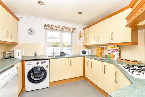 3 bedroom park home for sale, Hurst Close, Naish Estate, New Milton, Hampshire, BH25