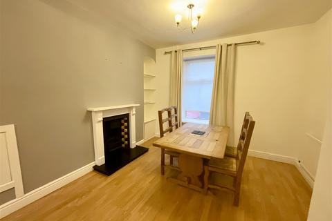 46 Brynmor Road, Llanelli, SA15 2TG