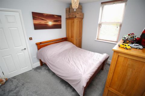 2 bedroom flat for sale, Knyveton Road, Bournemouth