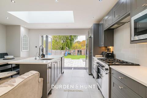 79 Hawkwood Crescent, London, E4 7PH