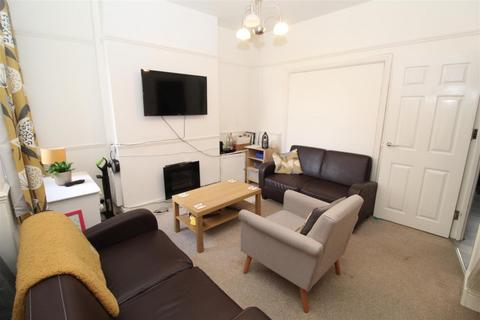 4 bedroom house to rent, New Zealand Road, Cardiff CF14