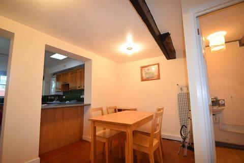 4 bedroom terraced house to rent, 54 Upper Bar