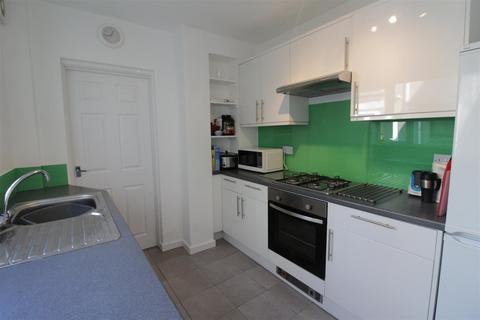 4 bedroom house to rent, Minny Street, Cardiff CF24