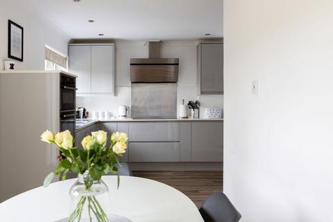 14 Exeter Close, Tonbridge, TN10 4NS