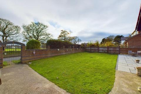 3 Lighthouse Road, Flamborough, Bridlington, YO15 1AQ