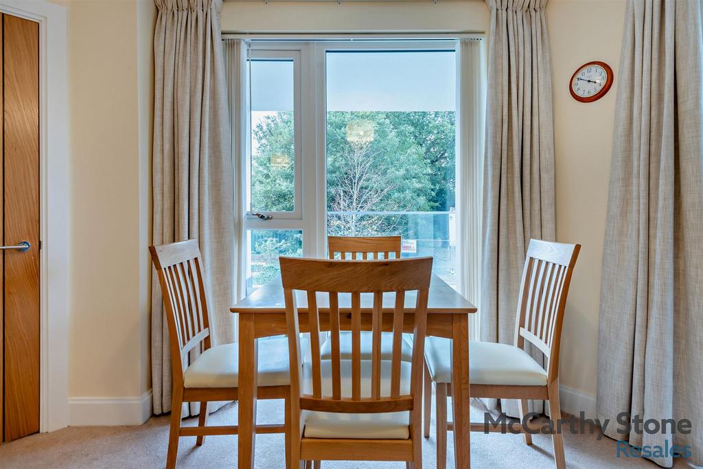 8627822-interior17-800.jpg
