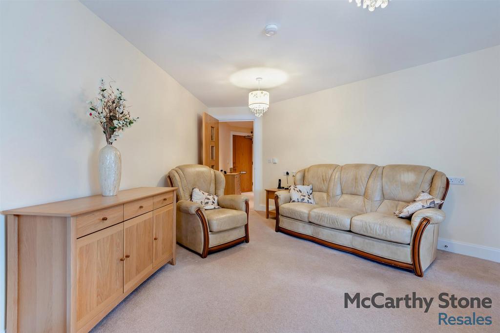 8627822-interior16-800.jpg