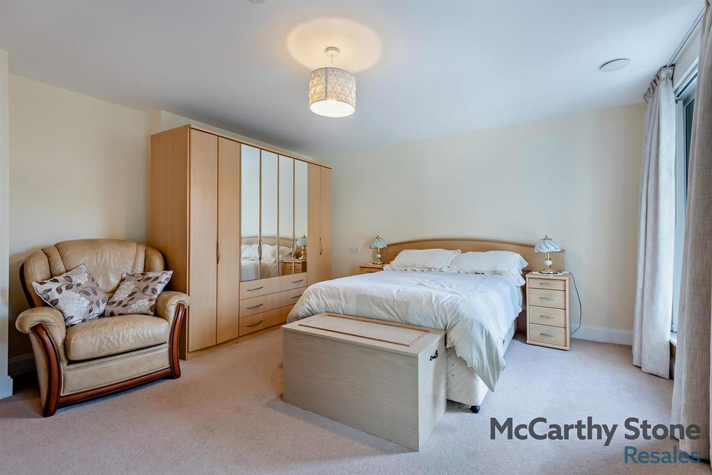 8627822-interior08-800.jpg
