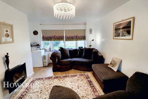 11, Crossways Beccles Road, Burgh St Peter, Beccles, NR34 0AA