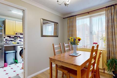 3 bedroom semi-detached house for sale, Bernstein Close, Browns Wood, Milton Keynes