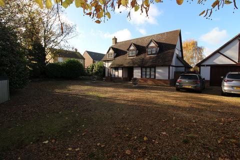 3 bedroom detached house to rent, Everton Road, Potton, Sandy, SG19