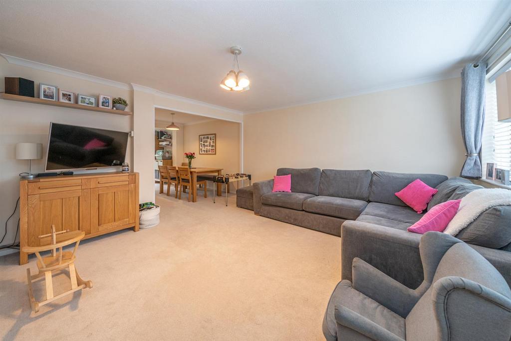 22 Chalfont Close 3020.jpg