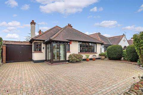 3 bedroom bungalow for sale, Broadclyst Gardens, Thorpe Bay, Essex, SS1