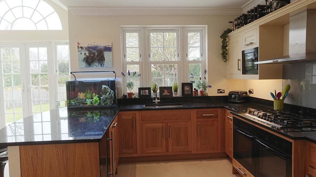10 Kitchen 4.JPG