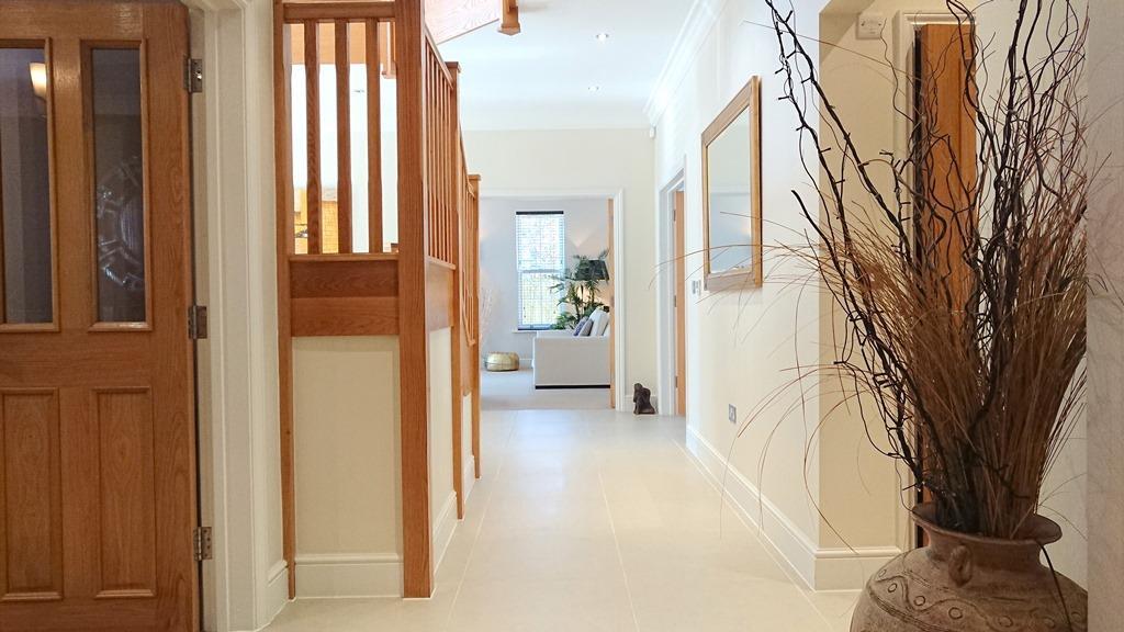 14 Hallway 3.JPG
