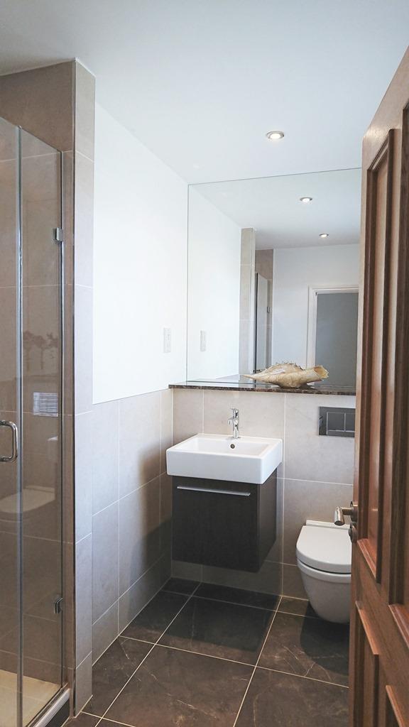 27 Bedroom 4  Ensuite.JPG