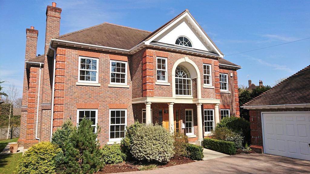 02 Front Aspect 2.JPG