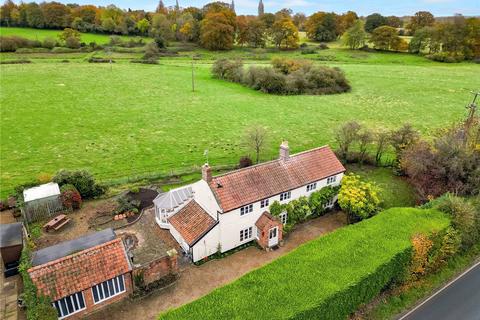 4 bedroom detached house for sale, Bungay Road, Poringland, Norwich, Norfolk, NR14