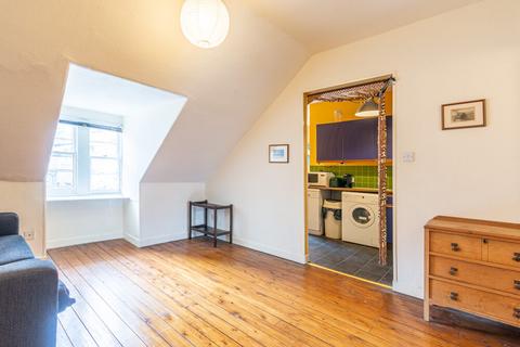 1 bedroom flat to rent, 0046L – Cockburn Street, Edinburgh, EH1 1BS