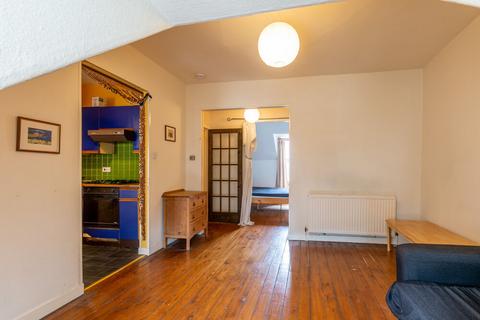 1 bedroom flat to rent, 0046L – Cockburn Street, Edinburgh, EH1 1BS