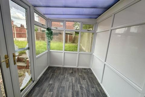 2 bedroom semi-detached house for sale, Carisbrooke Drive, Stafford ST17