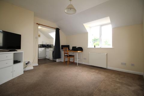 2 bedroom flat to rent, Sages Lea, Exeter EX5