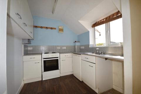 2 bedroom flat to rent, Sages Lea, Exeter EX5