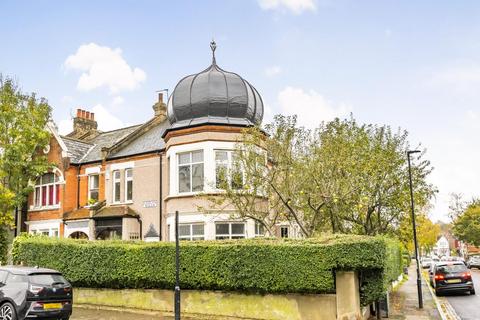 3 bedroom flat for sale, Gleneldon Road, Streatham