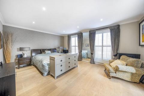 6 bedroom end of terrace house for sale, Townshend Road, St John's Wood