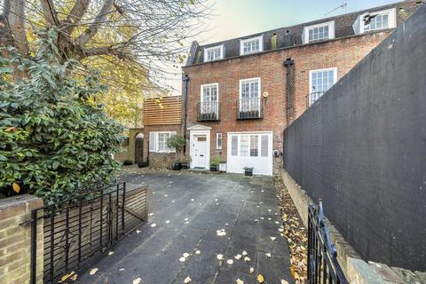 45 Townshend Road, London, NW8 6LJ