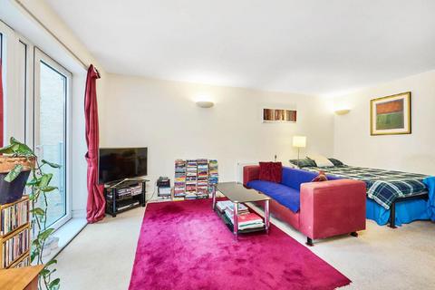 Studio for sale, Lurline Gardens, Battersea