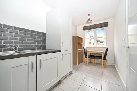 2 bedroom end of terrace house for sale, Brompton Drive, Bradford